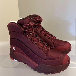 RARE Lululemon Team Canada Insulated Opening Ceremonies Boots